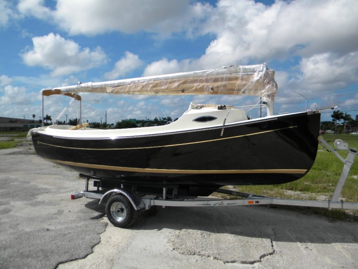 New Custom Black Sundaycat - Photo of Com-Pac Sunday Cat sail boat